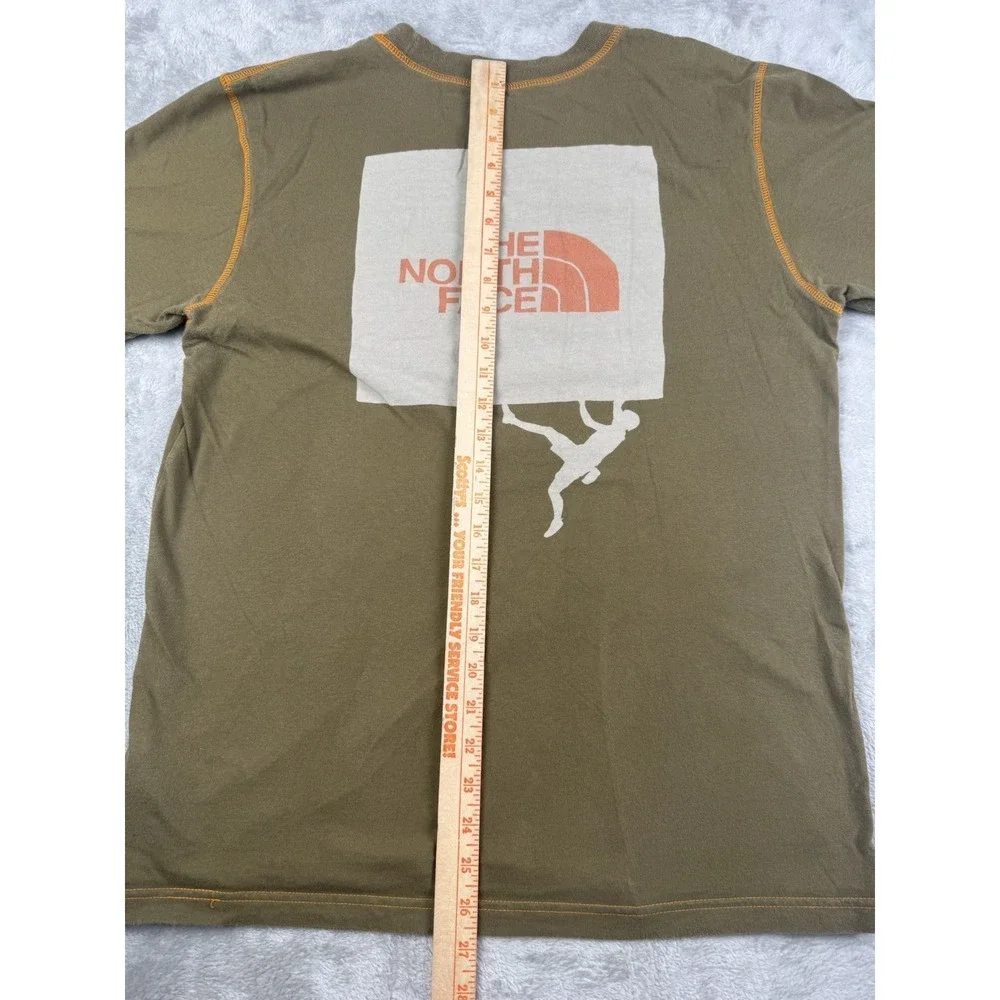 The North Face Men's Medium T-Shirt Olive Green‎ Rock Climbing Graphic Gorpcore
